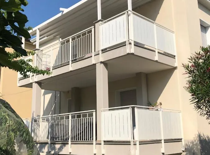 Appartement A Due Passi Dal Centro Storico Di *