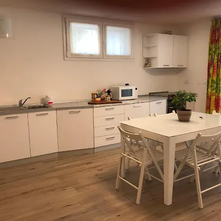 Apartment A Due Passi Dal Centro Storico Di *