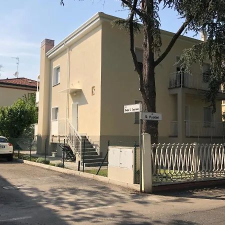 A Due Passi Dal Centro Storico Di * Imola